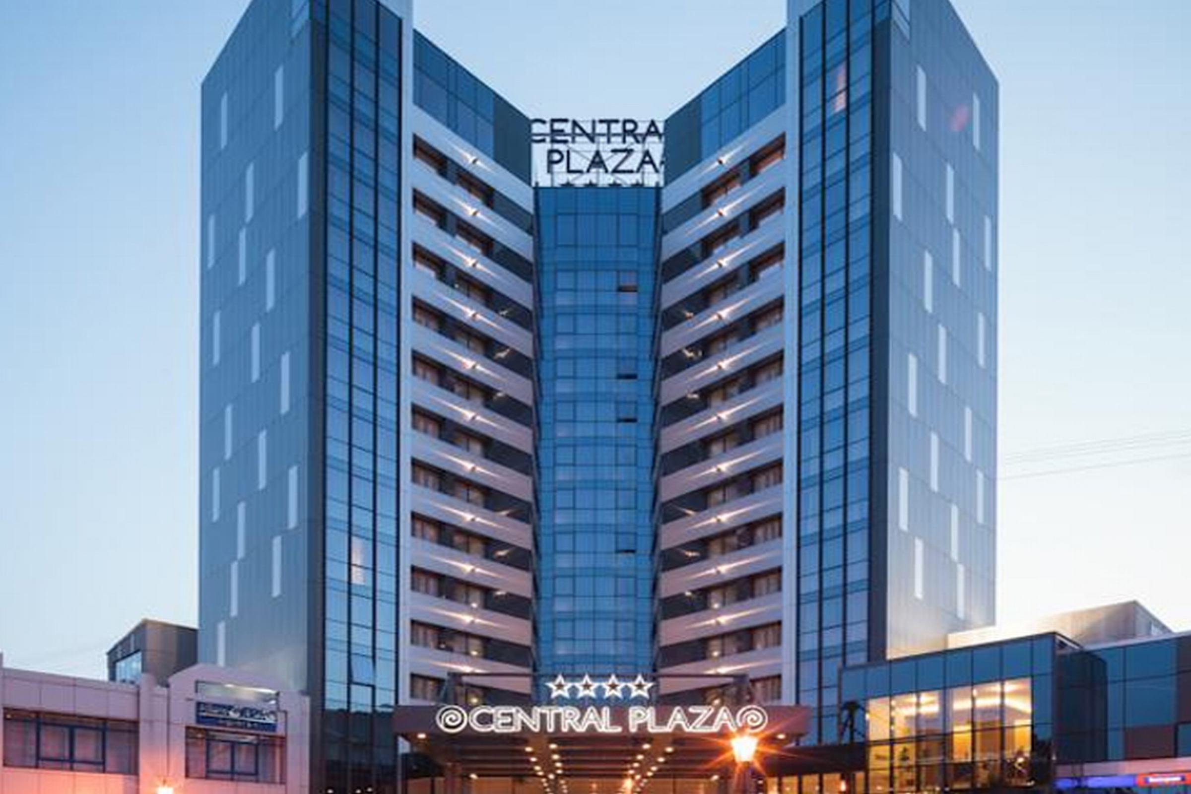 Central Plaza Hotel Piatra Neamt Luaran gambar