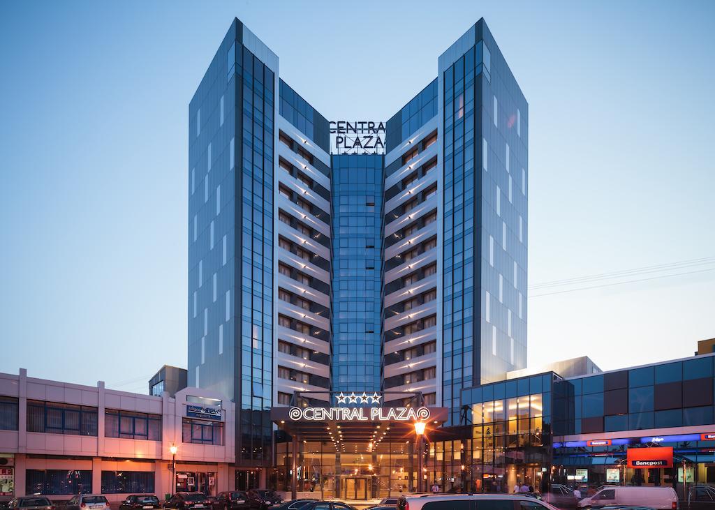 Central Plaza Hotel Piatra Neamt Luaran gambar